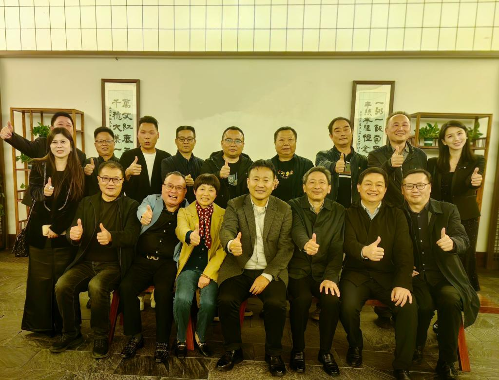 图片4.png 图片4.png